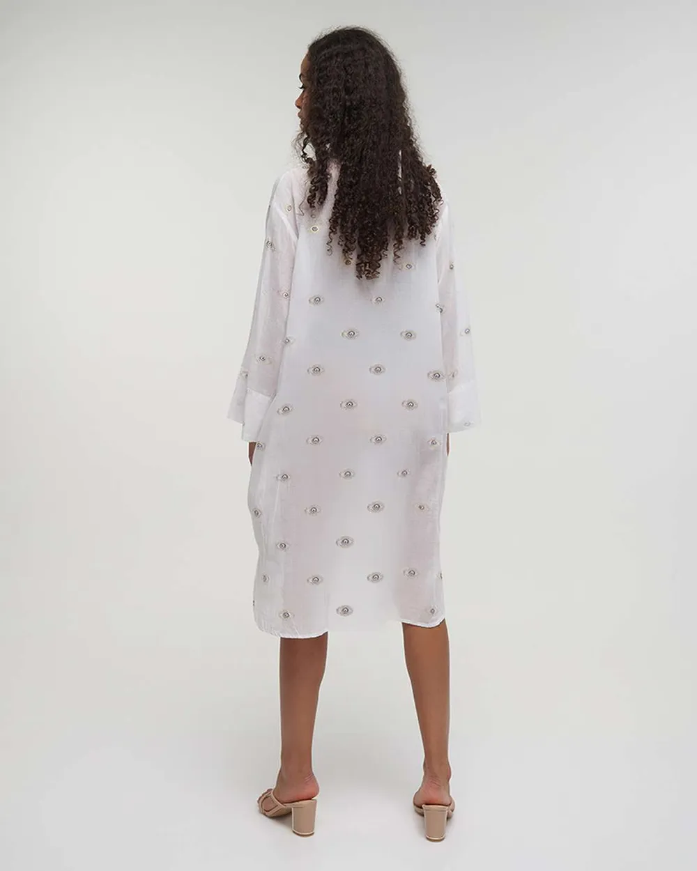 ΠΟΥΚΑΜΙΣΟ ΛΕΥΚΟ ΜΕ ΜΑΤΙΑ ONE SIZE (100% COTTON) ΠΟΥΚΑΜΙΣΟ ΛΕΥΚΟ ΜΕ ΜΑΤΙΑ ONE SIZE (100% COTTON)