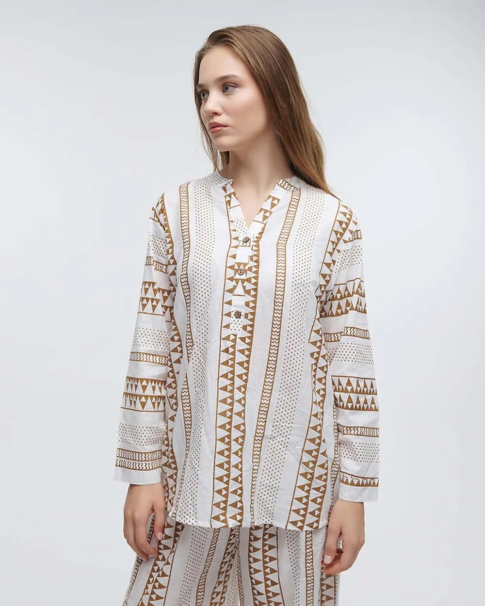 ΠΟΥΚΑΜΙΣΟ ΛΕΥΚΟ ΜΕ ΚΑΦΕ ΣΧΕΔΙΑ ONE SIZE(100% COTTON)