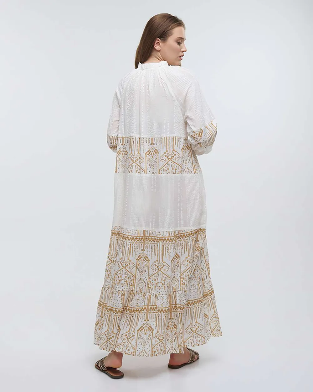 ΦΟΡΕΜΑ ΜΑΚΡΥ ΜΕ ΜΑΚΡΙΑ ΜΑΝΙΝΙΚΙΑ ΛΕΥΚΟ/ΧΡΥΣΟ ΜΕ ΧΑΝΤΡΕΣ ONE SIZE (100%COTTON)