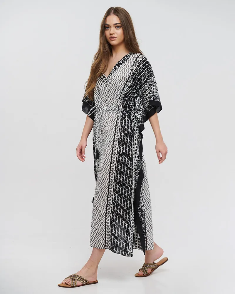 ΠΟΥΚΑΜΙΣΑ ΜΑΚΡΙΑ ΜΑΥΡΟ/ΛΕΥΚΟ ΜΕ ΣΧΕΔΙΑ ONE SIZE (100% COTTON) ΠΟΥΚΑΜΙΣΑ ΜΑΚΡΙΑ ΜΑΥΡΟ/ΛΕΥΚΟ ΜΕ ΣΧΕΔΙΑ ONE SIZE (100% COTTON)