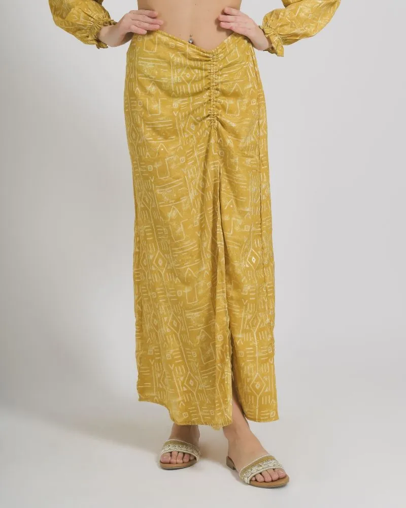 ΦΟΥΣΤΑ/ΠΑΡΕΟ ΣΕ ΜΟΥΣΤΑΡΔΙ ΧΡΩΜΑ ΜΕ ΓΕΩΜΕΤΡΙΚΑ ΣΧΕΔΙΑ S/M (100% CREPE)