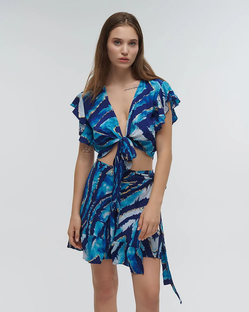 ΤΟΠ ΚΟΝΤΟ ΔΕΤΟ ''TIE DYE'' ΜΠΛΕ ONE SIZE (100% CREPE)