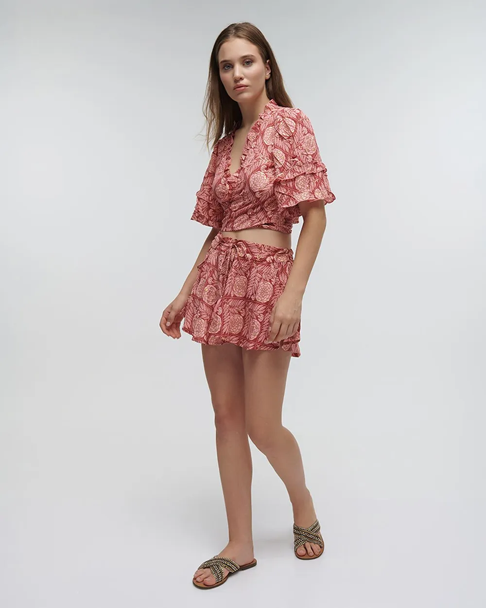 ΤΟΠ ΚΟΝΤΟ ΔΕΤΟ ''ΛΟΥΛΟΥΔΙ'' ΚΟΚΚΙΝΟ ΜΕ ΧΡΥΣΕΣ ΛΕΠΤΟΜΕΡΕΙΕΣ ONE SIZE (100% CREPE)