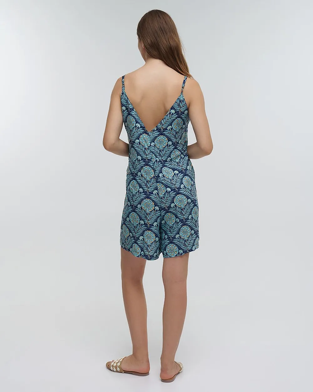 ΟΛΟΣΩΜΗ ΦΟΡΜΑ ΚΟΝΤΗ ΑΜΑΝΙΚΗ ”ΛΟΥΛΟΥΔΙ” ΜΠΛΕ ΜΕ ΧΡΥΣΕΣ ΛΕΠΤΟΜΕΡΕΙΕΣ ONE SIZE (100% CREPE) ΟΛΟΣΩΜΗ ΦΟΡΜΑ ΚΟΝΤΗ ΑΜΑΝΙΚΗ ”ΛΟΥΛΟΥΔΙ” ΜΠΛΕ ΜΕ ΧΡΥΣΕΣ ΛΕΠΤΟΜΕΡΕΙΕΣ ONE SIZE (100% CREPE)