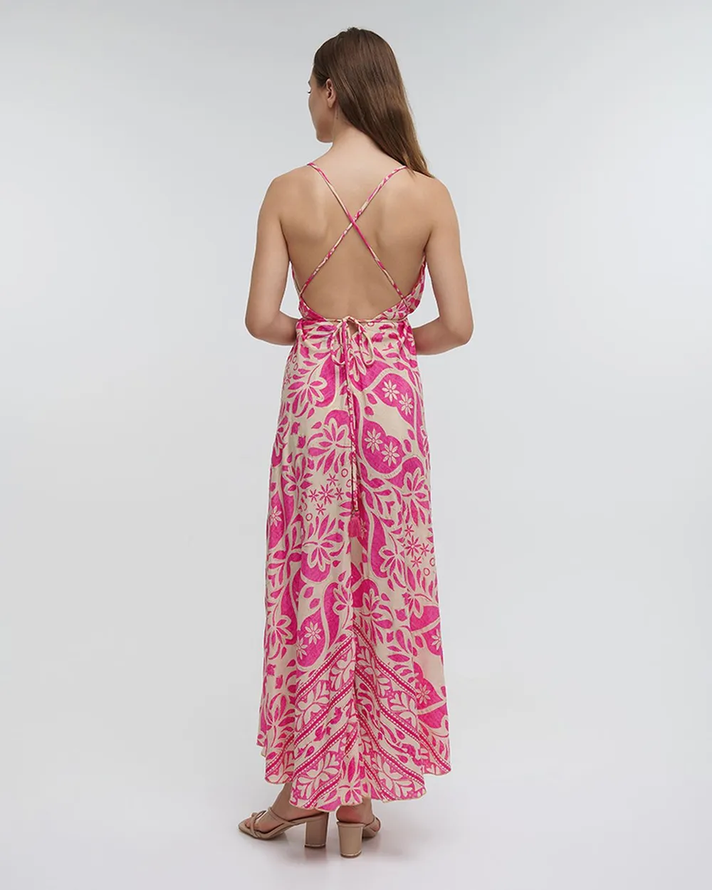 ΦΟΡΕΜΑ ΜΑΚΡΥ ΕΞΩΠΛΑΤΟ ΕΜΠΡΙΜΕ ΜΕ ΛΟΥΛΟΥΔΙΑ ΛΕΥΚΟ/ΡΟΖ ΜΕ ΧΡΥΣΕΣ ΛΕΠΤΟΜΕΡΕΙΕΣ ONE SIZE (100% CREPE)