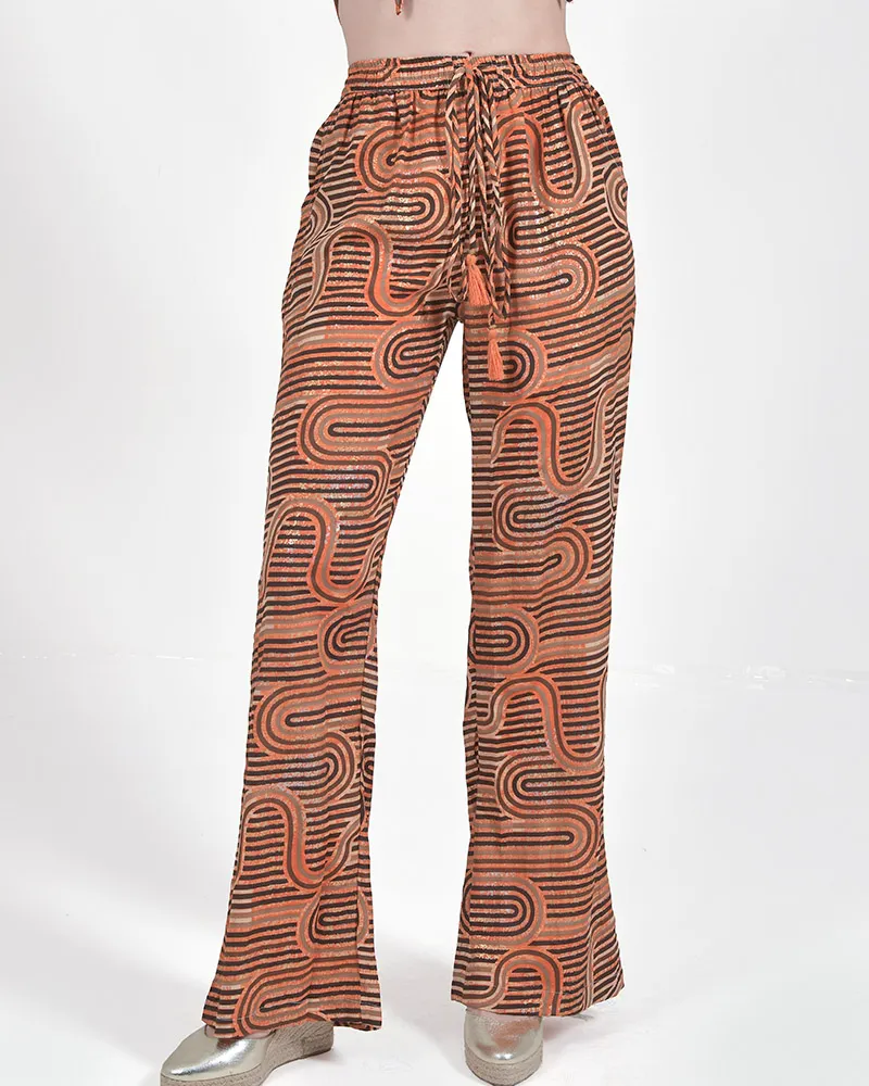 ΠΑΝΤΕΛΟΝΑ ΜΕ ΤΣΕΠΕΣ ΠΟΡΤΟΚΑΛΙ ΜΕ ΓΕΩΜΕΤΡΙΚΑ ΣΧΕΔΙΑ ΚΑΙ ΧΡΥΣΕΣ ΛΕΠΤΟΜΕΡΕΙΕΣ M/L (100%RAYON) ΠΑΝΤΕΛΟΝΑ ΜΕ ΤΣΕΠΕΣ ΠΟΡΤΟΚΑΛΙ ΜΕ ΓΕΩΜΕΤΡΙΚΑ ΣΧΕΔΙΑ ΚΑΙ ΧΡΥΣΕΣ ΛΕΠΤΟΜΕΡΕΙΕΣ M/L (100%RAYON)