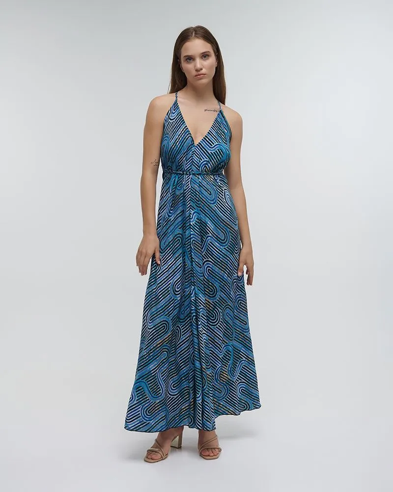 ΦΟΡΕΜΑ ΜΑΚΡΥ ΕΞΩΠΛΑΤΟ ΜΠΛΕ ΜΕ ΓΕΩΜΕΤΡΙΚΑ ΣΧΕΔΙΑ ΚΑΙ ΧΡΥΣΕΣ ΛΕΠΤΟΜΕΡΕΙΕΣ ONE SIZE (100%RAYON) ΦΟΡΕΜΑ ΜΑΚΡΥ ΕΞΩΠΛΑΤΟ ΜΠΛΕ ΜΕ ΓΕΩΜΕΤΡΙΚΑ ΣΧΕΔΙΑ ΚΑΙ ΧΡΥΣΕΣ ΛΕΠΤΟΜΕΡΕΙΕΣ ONE SIZE (100%RAYON)