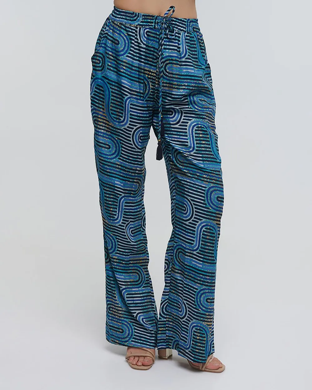 ΠΑΝΤΕΛΟΝΑ ΜΕ ΤΣΕΠΕΣ ΜΠΛΕ ΜΕ ΓΕΩΜΕΤΡΙΚΑ ΣΧΕΔΙΑ ΚΑΙ ΧΡΥΣΕΣ ΛΕΠΤΟΜΕΡΕΙΕΣ S/M (100%RAYON)