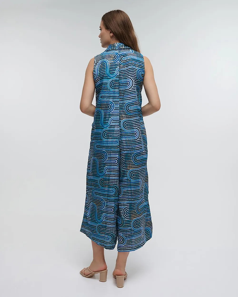 ΟΛΟΣΩΜΗ ΦΟΡΜΑ ΑΜΑΝΙΚΗ ΜΠΛΕ ΜΕ ΓΕΩΜEΤΡΙΚΑ ΣΧΕΔΙΑ ΚΑΙ ΧΡΥΣΕΣ ΛΕΠΤΟΜΕΡΕΙΕΣ ONE SIZE (100%RAYON) ΟΛΟΣΩΜΗ ΦΟΡΜΑ ΑΜΑΝΙΚΗ ΜΠΛΕ ΜΕ ΓΕΩΜEΤΡΙΚΑ ΣΧΕΔΙΑ ΚΑΙ ΧΡΥΣΕΣ ΛΕΠΤΟΜΕΡΕΙΕΣ ONE SIZE (100%RAYON)