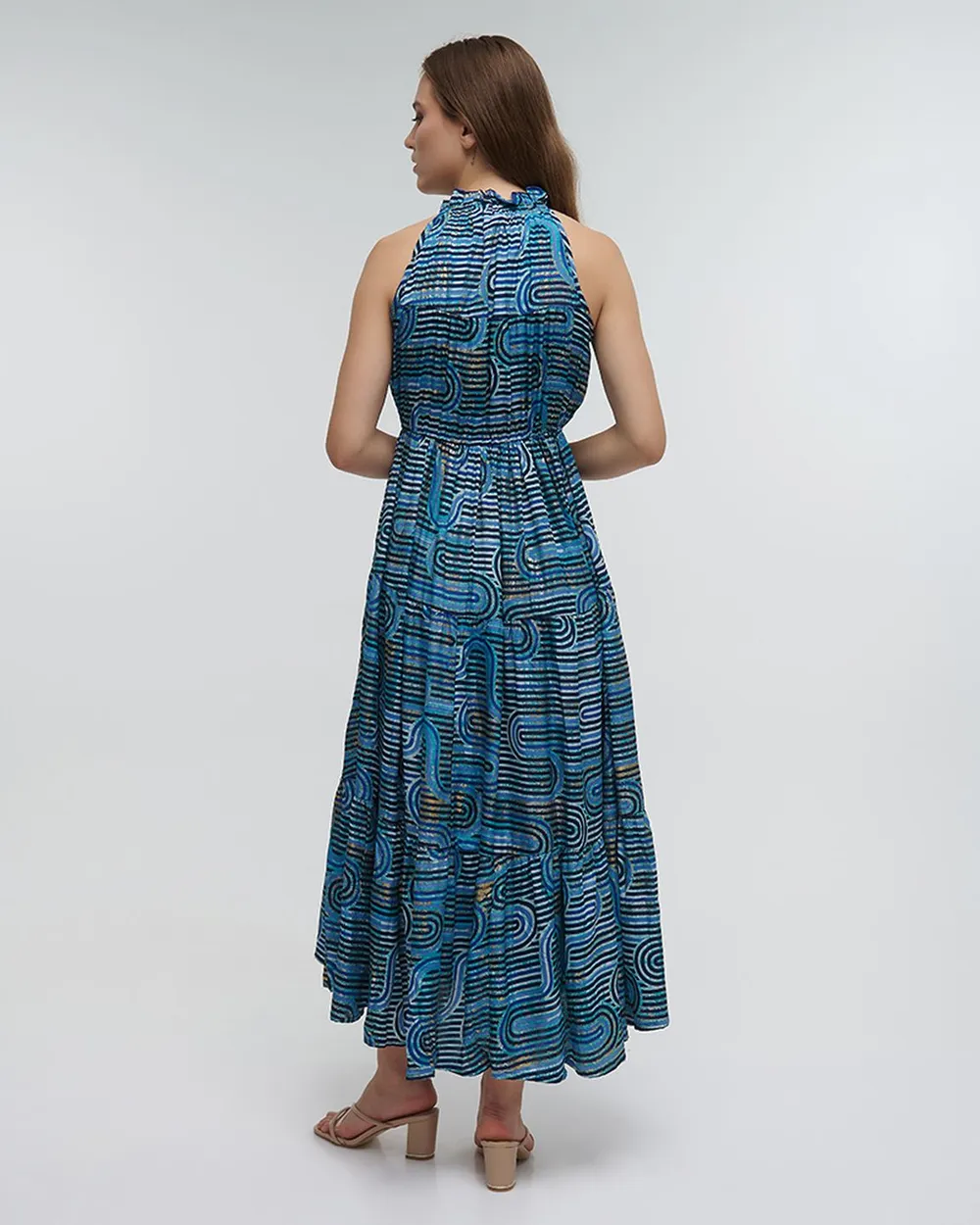 ΦΟΡΕΜΑ ΜΑΚΡΥ ΑΜΑΝΙΚΟ ΜΠΛΕ ΜΕ ΓΕΩΜΑΤΡΙΚΑ ΣΧΕΔΙΑ ΚΑΙ ΧΡΥΣΕΣ ΛΕΠΤΟΜΕΡΕΙΕΣ ONE SIZE (100%RAYON)