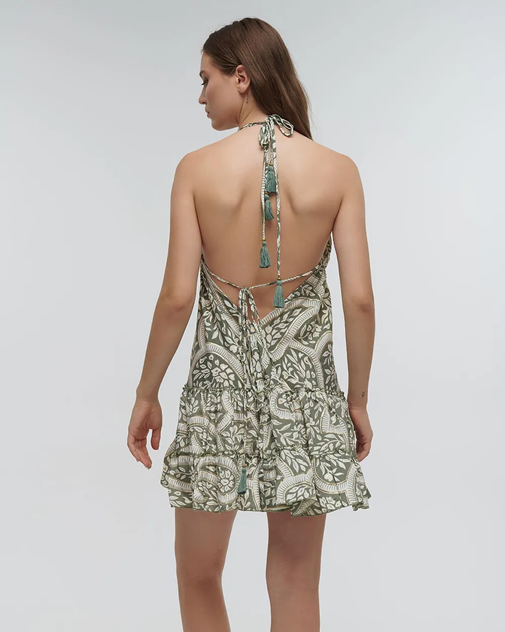 ΦΟΡΕΜΑ ΚΟΝΤΟ ΕΞΩΠΛΑΤΟ ΕΜΠΡΙΜΕ ΜΕ ΦΥΛΛΑ ΠΡΑΣΙΝΟ/ΛΕΥΚΟ ΜΕ ΧΡΥΣΕΣ ΛΕΠΤΟΜΕΡΕΙΕΣ ONE SIZE (100% CREPE)