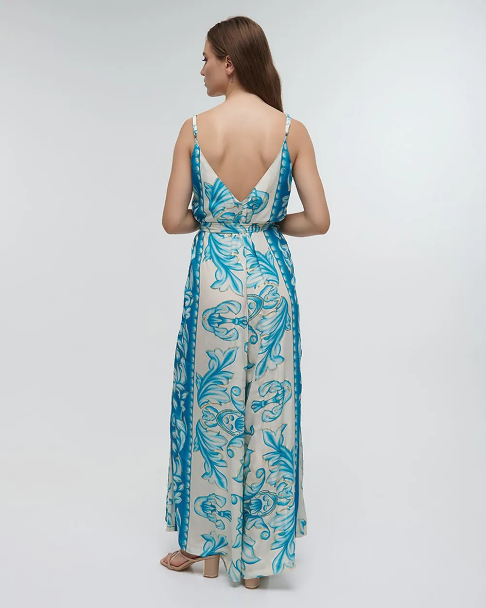 ΟΛΟΣΩΜΗ ΦΟΡΜΑ ΜΑΚΡΙΑ ΑΜΑΝΙΚΗ ΤΙΡΚΟΥΑΖ ΜΕ ΧΡΥΣΕΣ ΛΕΠΤΟΜΕΡΕΙΕΣ ONE SIZE (100%RAYON) ΟΛΟΣΩΜΗ ΦΟΡΜΑ ΜΑΚΡΙΑ ΑΜΑΝΙΚΗ ΤΙΡΚΟΥΑΖ ΜΕ ΧΡΥΣΕΣ ΛΕΠΤΟΜΕΡΕΙΕΣ ONE SIZE (100%RAYON)