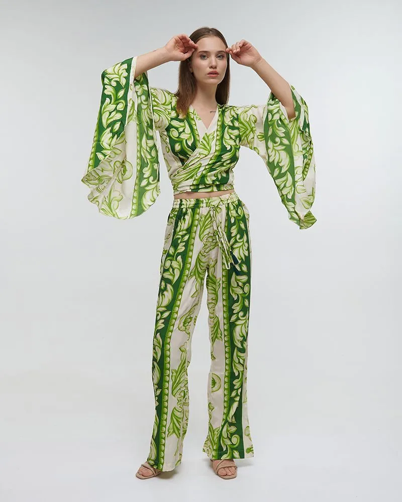 ΤΟΠ ΚΟΝΤΟ ΔΕΤΟ ΜΕ ΜΑΚΡΥ ΜΑΝΙΚΙ ΠΡΑΣΙΝΟ ΜΕ ΧΡΥΣΕΣ ΛΕΠΤΟΜΕΡΕΙΕΣ ONE SIZE (100%RAYON) ΤΟΠ ΚΟΝΤΟ ΔΕΤΟ ΜΕ ΜΑΚΡΥ ΜΑΝΙΚΙ ΠΡΑΣΙΝΟ ΜΕ ΧΡΥΣΕΣ ΛΕΠΤΟΜΕΡΕΙΕΣ ONE SIZE (100%RAYON)