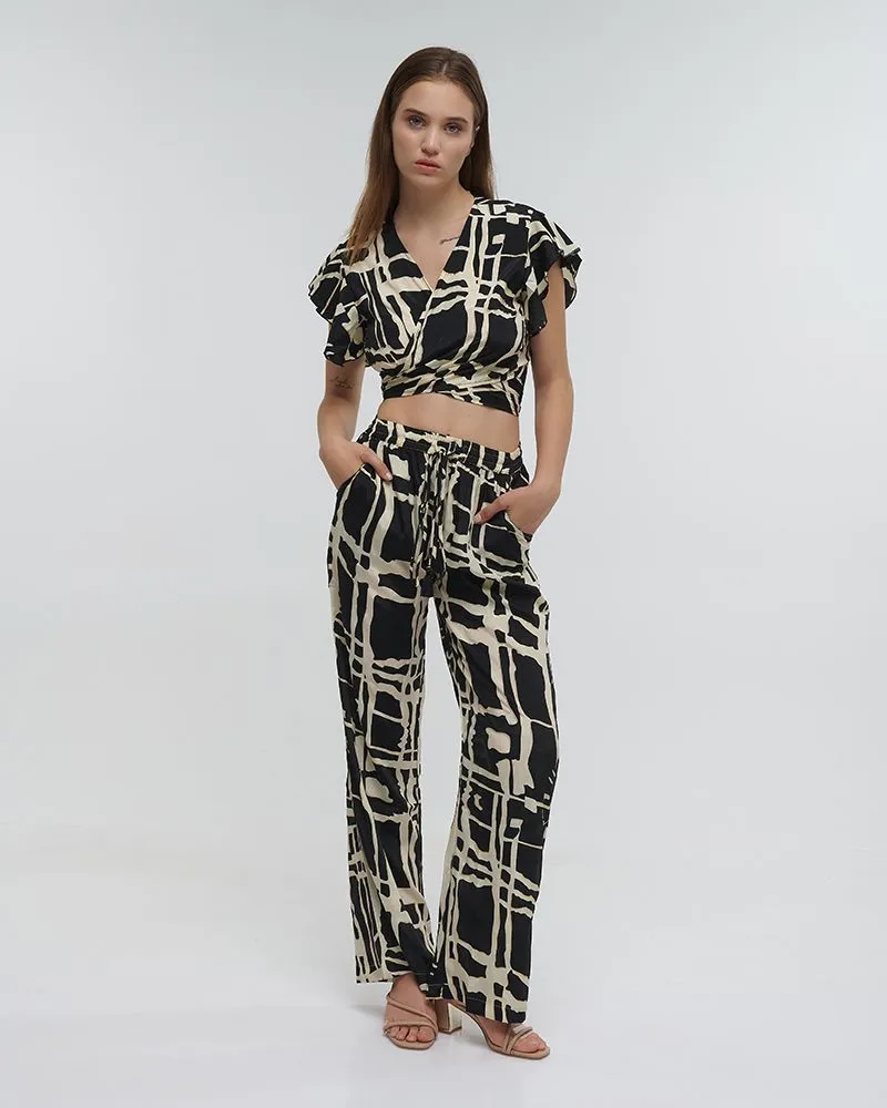 ΤΟΠ ΚΟΝΤΟ ΔΕΤΟ ”BLOCKS” ΜΑΥΡΟ ΜΕ ΧΡΥΣΕΣ ΛΕΠΤΟΜΕΡΕΙΕΣ ONE SIZE (100% CREPE) ΤΟΠ ΚΟΝΤΟ ΔΕΤΟ ”BLOCKS” ΜΑΥΡΟ ΜΕ ΧΡΥΣΕΣ ΛΕΠΤΟΜΕΡΕΙΕΣ ONE SIZE (100% CREPE)