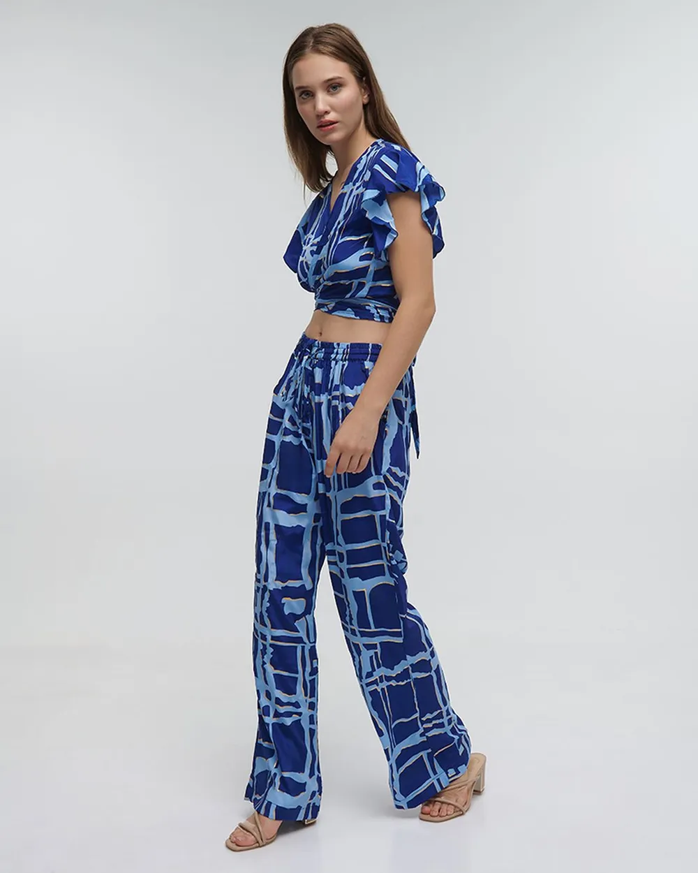 ΤΟΠ ΚΟΝΤΟ ΔΕΤΟ ''BLOCKS'' ΜΠΛΕ ΜΕ ΧΡΥΣΕΣ ΛΕΠΤΟΜΕΡΕΙΕΣ ONE SIZE (100% CREPE)