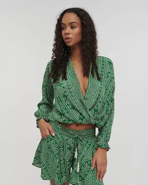 ΤΟΠ ΚΟΝΤΟ ΔΕΤΟ ΠΡΑΣΙΝΟ ΜΕ ΣΧΕΔΙΑ ONE SIZE (100% CREPE) ΤΟΠ ΚΟΝΤΟ ΔΕΤΟ ΠΡΑΣΙΝΟ ΜΕ ΣΧΕΔΙΑ ONE SIZE (100% CREPE)