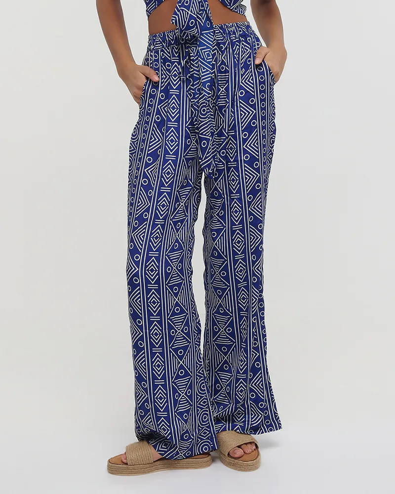 ΠΑΝΤΕΛΟΝΑ ΜΕ ΤΣΕΠΕΣ ΜΠΛΕ ΜΕ ΣΧΕΔΙΑ M/L (100% CREPE) ΠΑΝΤΕΛΟΝΑ ΜΕ ΤΣΕΠΕΣ ΜΠΛΕ ΜΕ ΣΧΕΔΙΑ M/L (100% CREPE)