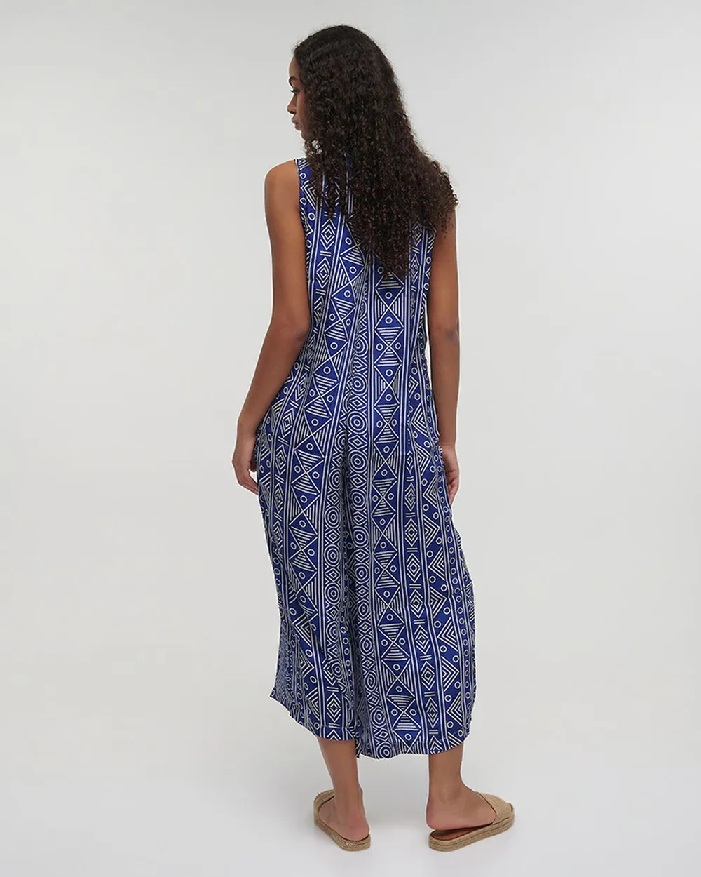 ΟΛΟΣΩΜΗ ΦΟΡΜΑ ΑΜΑΝΙΚΗ ΜΠΛΕ ΜΕ ΣΧΕΔΙΑ ONE SIZE (100% CREPE) ΟΛΟΣΩΜΗ ΦΟΡΜΑ ΑΜΑΝΙΚΗ ΜΠΛΕ ΜΕ ΣΧΕΔΙΑ ONE SIZE (100% CREPE)