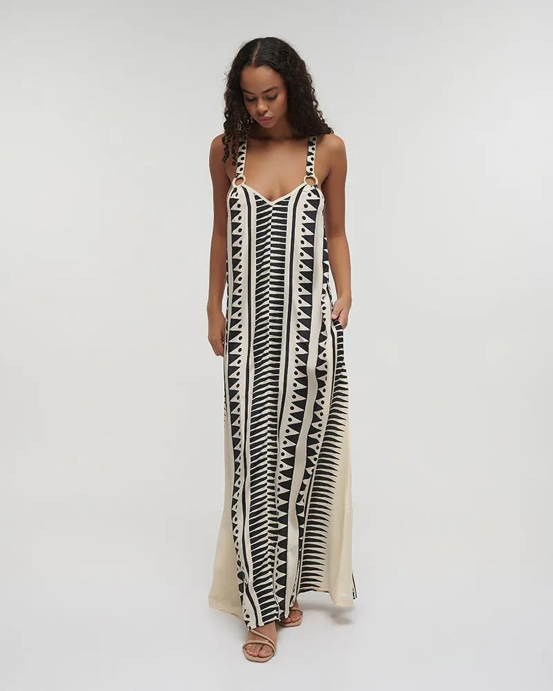 ΦΟΡΕΜΑ ΜΑΚΡΥ ΑΜΑΝΙΚΟ ΜΠΕΖ/ΜΑΥΡΟ ΜΕ ΓΕΩΜΕΤΡΙΚΑ ΣΧΕΔΙΑ ONE SIZE (100%RAYON)