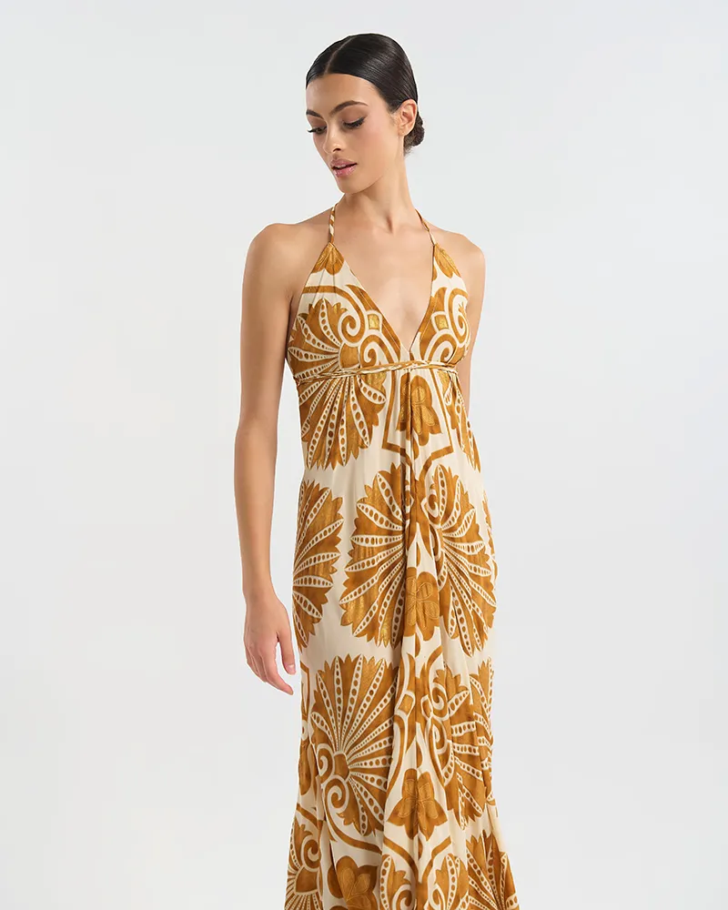 ΦΟΡΕΜΑ  ΕΞΩΠΛΑΤΟ ΜΑΚΡΥ ΣΕ ΕΚΡΟΎ ΧΡΩΜΑ ΜΕ ΧΡΥΣΕΣ ΛΕΠΤΟΜΕΡΕΙΕΣ ONE SIZE (60% SILK 40% POLYESTER)