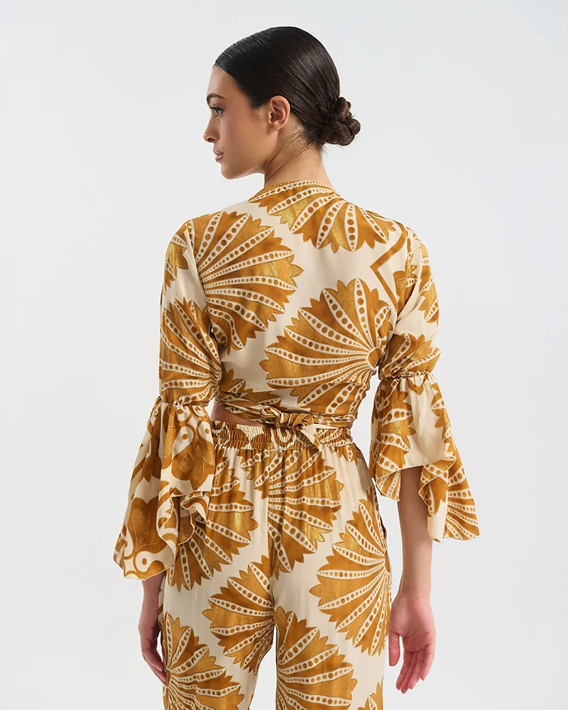 ΤΟΠ ΚΟΝΤΟ ΔΕΤΟ ΣΕ ΕΚΡΟΎ ΧΡΩΜΑ ΜΕ ΧΡΥΣΕΣ ΛΕΠΤΟΜΕΡΕΙΕΣ ONE SIZE  (60% SILK 40% POLYESTER)