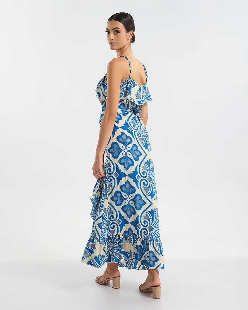 ΜΑΚΡΥ ΦΟΡΕΜΑ  ΚΡΟΥΑΖΕ ΛΕΥΚΟ ΜΕ ΜΠΛΕ/ ΧΡΥΣΕΣ ΛΕΠΤΟΜΕΡΕΙΕΣ ONE SIZE (60% SILK 40% POLYESTER)