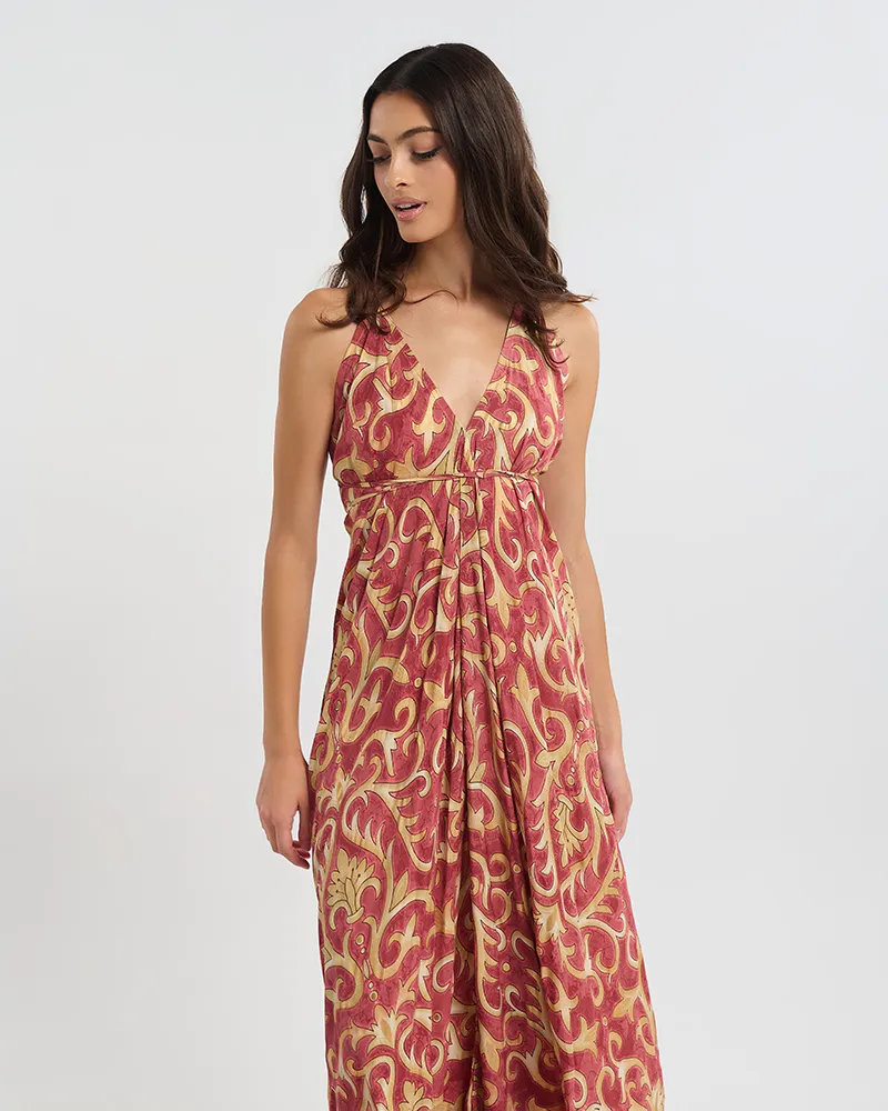 ΦΟΡΕΜΑ ΕΞΩΠΛΑΤΟ ΜΑΚΡΥ ΣΕ ΚΟΚΚΙΝΟ ΧΡΩΜΑ ΜΕ ΧΡΥΣΕΣ ΛΕΠΤΟΜΕΡΕΙΕΣ ONE SIZE (60% SILK 40% POLYESTER)