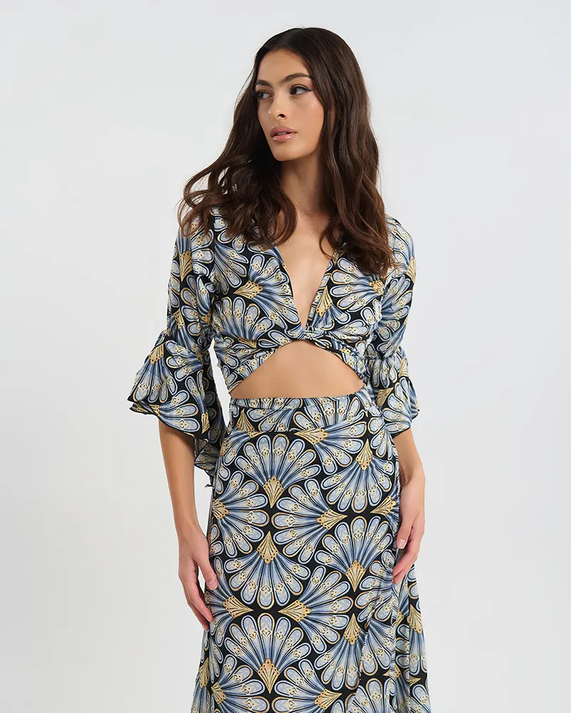 ΤΟΠ ΚΟΝΤΟ ΔΕΤΟ ΣΕ ΜΠΛΕ ΜΕ ΧΡΥΣΑ ΦΥΛΛΑ ONE SIZE (60% SILK 40% POLYESTER) ΤΟΠ ΚΟΝΤΟ ΔΕΤΟ ΣΕ ΜΠΛΕ ΜΕ ΧΡΥΣΑ ΦΥΛΛΑ ONE SIZE (60% SILK 40% POLYESTER)