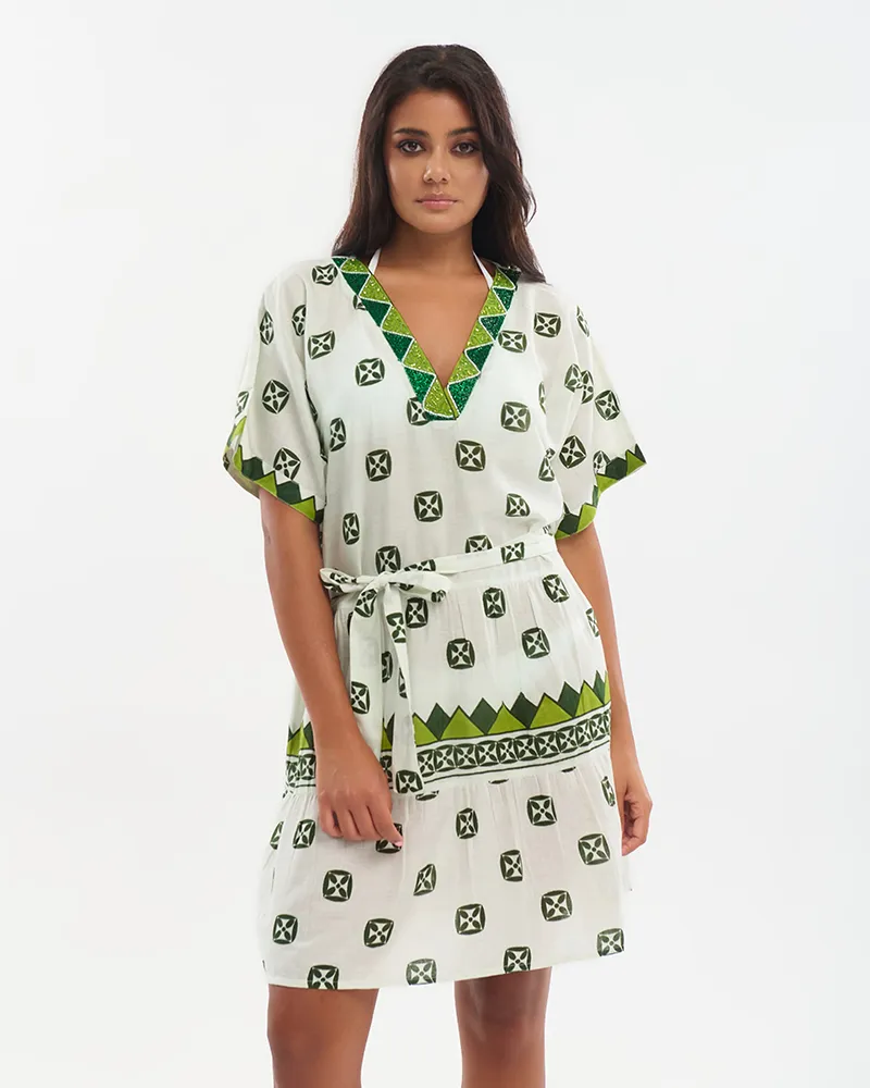 ΦΟΡΕΜΑ ΚΟΝΤΟ ΠΡΑΣΙΝΟ/ΛΕΥΚΟ ΜΕ ΚΕΝΤΗΤΕΣ ΛΕΠΤΟΜΕΡΕΙΕΣ ΚΑΙ ΧΑΝΤΡΕΣ ONE SIZE (100% COTTON)