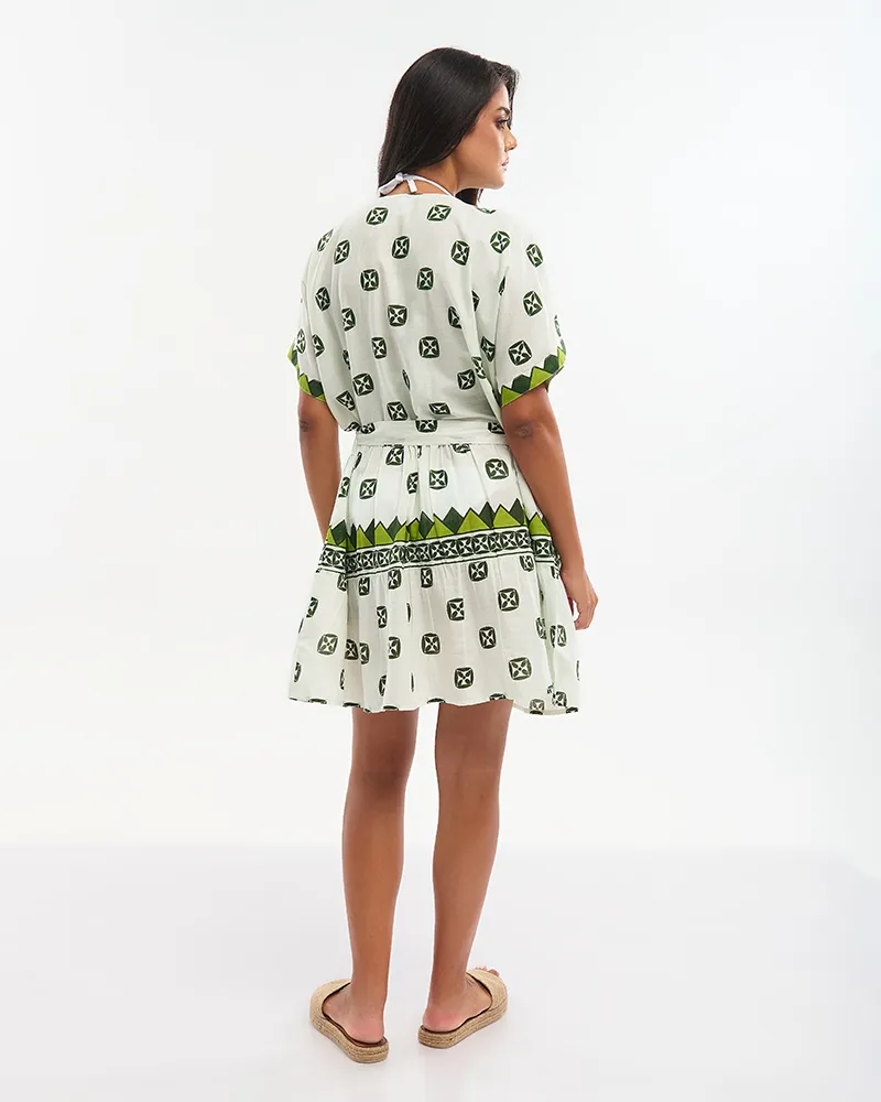 ΦΟΡΕΜΑ ΚΟΝΤΟ ΠΡΑΣΙΝΟ/ΛΕΥΚΟ ΜΕ ΚΕΝΤΗΤΕΣ ΛΕΠΤΟΜΕΡΕΙΕΣ ΚΑΙ ΧΑΝΤΡΕΣ ONE SIZE (100% COTTON)