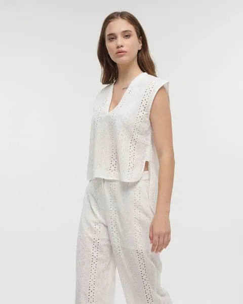 S/2 ΤΟΠ ΑΜΑΝΙΚΟ ΚΑΙ ΠΑΝΤΕΛΟΝΑ ΛΕΥΚΟ ΚΙΠΟΥΡ S/M (100% COTTON)