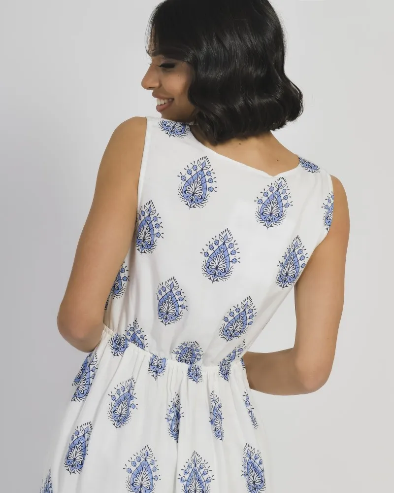 ΦΟΡΕΜΑ AMANIKO ΑΣΠΡΟ ΜΕ ΜΠΛΕ ΣΧΕΔΙΑ S/M (100% COTTON)