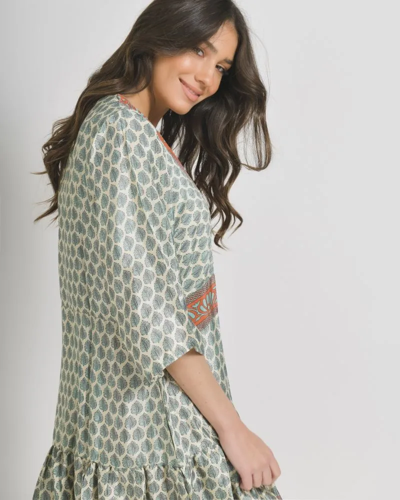 ΦΟΡΕΜΑ ΕΚΡΟΥ/ΧΑΚΙ/ΠΟΡΤΟΚΑΛΙ ΜΕ ΣΧΕΔΙΑ M/L (28%SILK /72% CREPE) ΦΟΡΕΜΑ ΕΚΡΟΥ/ΧΑΚΙ/ΠΟΡΤΟΚΑΛΙ ΜΕ ΣΧΕΔΙΑ M/L (28%SILK /72% CREPE)