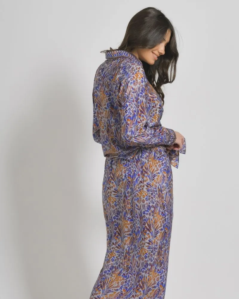 ΠΟΥΚΑΜΙΣΟ ΚΟΝΤΟ ΜΕ ΔΕΣΙΜΟ ΕΜΠΡΙΜΕ ΣΕ ΜΠΛΕ/ΠΟΡΤΟΚΑΛΙ ΧΡΩΜΑ ΜΕ ΣΧΕΔΙΑ ΜΑΚΡΥ ΜΑΝΙΚΙ S/M (28%SILK /72% CREPE)