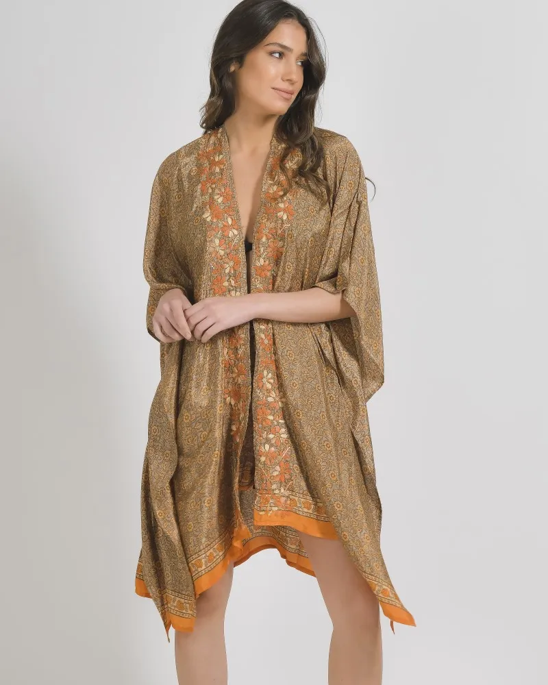 ΚΙΜΟΝΟ ΣΕ ΠΟΡΤΟΚΑΛΙ ΧΡΩΜΑ ΜΕ ΣΧΕΔΙΑ ΜΑΚΡΥ ΜΑΝΙΚΙ ONE SIZE (28%SILK / 72%CREPE) ΚΙΜΟΝΟ ΣΕ ΠΟΡΤΟΚΑΛΙ ΧΡΩΜΑ ΜΕ ΣΧΕΔΙΑ ΜΑΚΡΥ ΜΑΝΙΚΙ ONE SIZE (28%SILK / 72%CREPE)