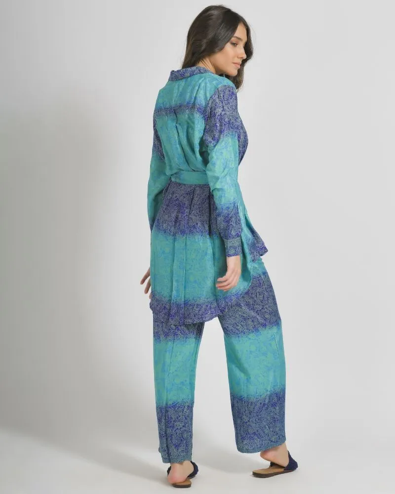 ΠΟΥΚΑΜΙΣΑ ΜΕ ΖΩΝΗ ΣΕ ΜΠΛΕ/ΠΡΑΣΙΝΟ ΧΡΩΜΑ ΜΕ ΣΧΕΔΙΑ S/M (28%SILK / 72% CREPE)