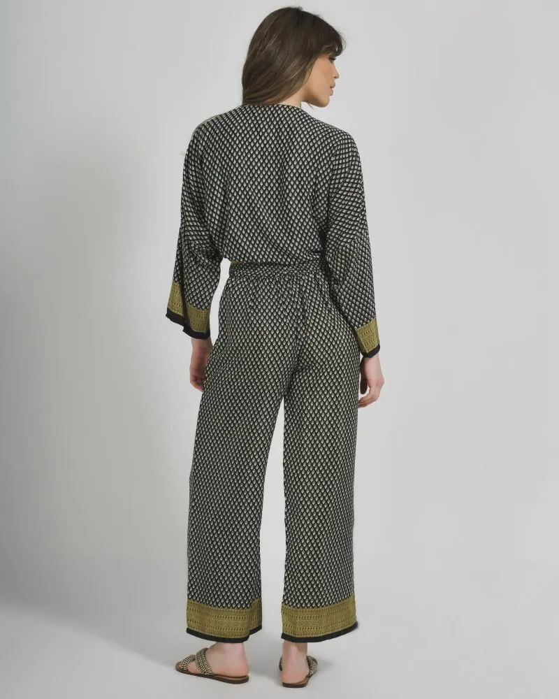 ΤΟΠ ΚΟΝΤΟ ΜΕ ΔΕΣΙΜΟ ΕΜΠΡΙΜΕ ΣΕ ΜΑΥΡΟ/ΜΠΕΖ ΧΡΩΜΑ ONE SIZE (28%SILK / 72%CREPE)