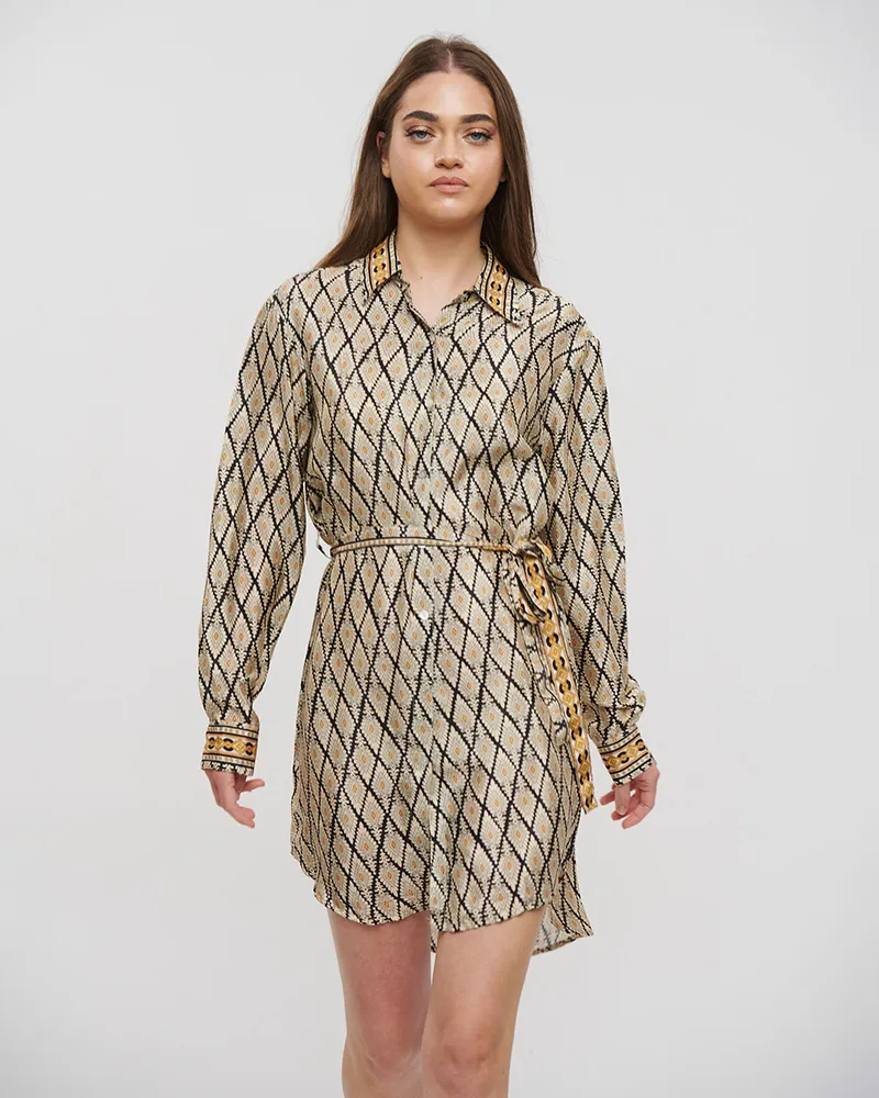 ΠΟΥΚΑΜΙΣΑ ΜΑΚΡΙΑ ΜΕ ΖΩΝΑΡΙ ΡΟΜΒΟΙ M/L (28%SILK / 72%CREPE) ΠΟΥΚΑΜΙΣΑ ΜΑΚΡΙΑ ΜΕ ΖΩΝΑΡΙ ΡΟΜΒΟΙ M/L (28%SILK / 72%CREPE)