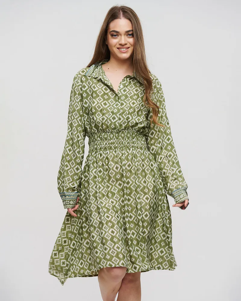 ΦΟΡΕΜΑ ΚΟΝΤΟ ΜΕ ΜΑΚΡΥ ΜΑΝΙΚΙ ΣΕ ΠΡΑΣΙΝΟ ΧΡΩΜΑ ΜΕ ΣΧΕΔΙΑ S/M (28%SILK / 72%CREPE)