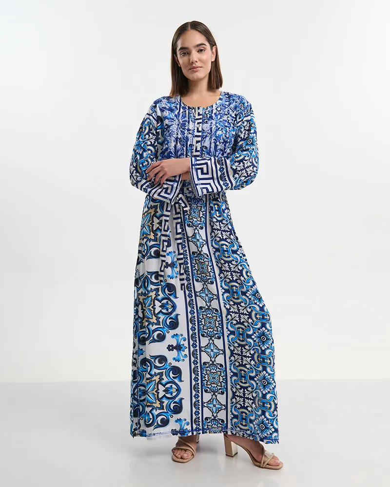 ΦΟΡΕΜΑ ΜΑΚΡΥ ΛΕΥΚΟ ΜΕ ΜΠΛΕ/ΧΡΥΣΑ ΜΟΤΙΒΑ S/M ( 28% SILK / 72% POLYESTER)