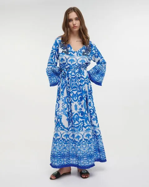 ΦΟΡΕΜΑ/ΠΟΥΚΑΜΙΣΑ ΜΑΚΡΙΑ ΜΠΛΕ/ΛΕΥΚΟ ΜΕ ΚΕΝΤΗΜΑΤΑ M/L (100% COTTON)