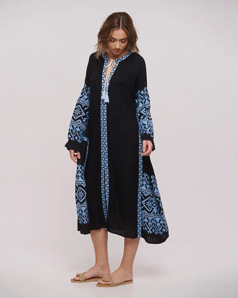 ΦΟΡΕΜΑ/ΚΑΦΤΑΝΙ ΜΑΚΡΥ ΣΕ ΜΑΥΡΟ ΧΡΩΜΑ ΜΕ ΜΠΛΕ ΚΕΝΤΗΜΑΤΑ ONE SIZE (100% COTTON)