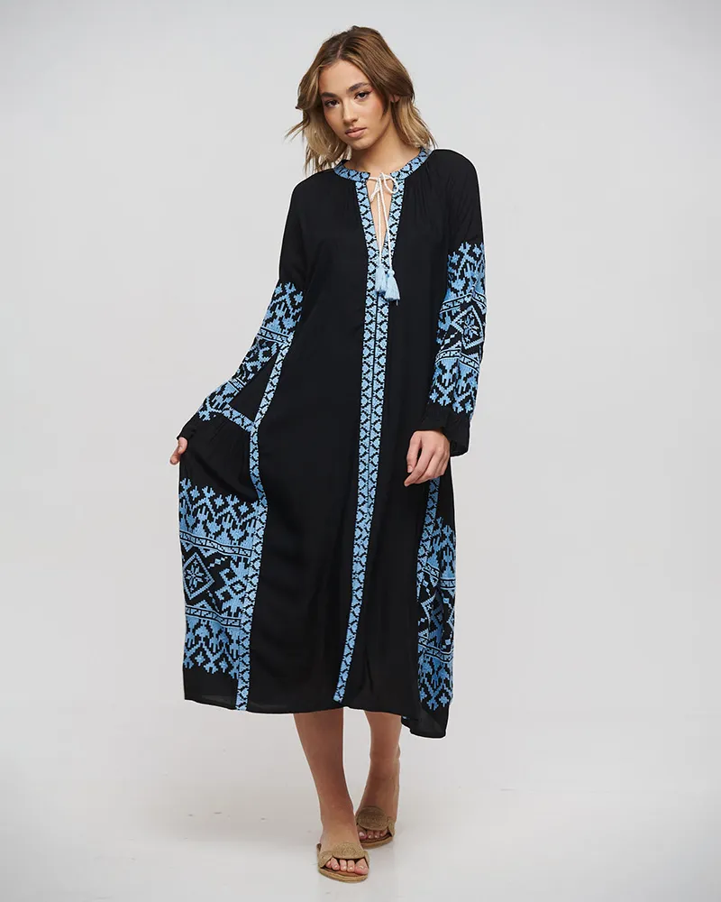 ΦΟΡΕΜΑ/ΚΑΦΤΑΝΙ ΜΑΚΡΥ ΣΕ ΜΑΥΡΟ ΧΡΩΜΑ ΜΕ ΜΠΛΕ ΚΕΝΤΗΜΑΤΑ ONE SIZE (100% COTTON)