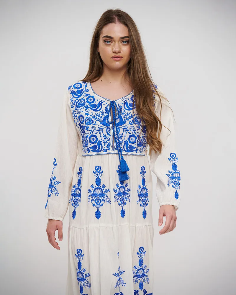 ΦΟΡΕΜΑ ΜΑΚΡY ME ΜΑΚΡΥ MANIKI ΣΕ ΛΕΥΚΟ ΧΡΩΜΑ ΜΕ ΜΠΛΕ ΚΕΝΤΗΜΑΤΑ ONE SIZE (100% COTTON)