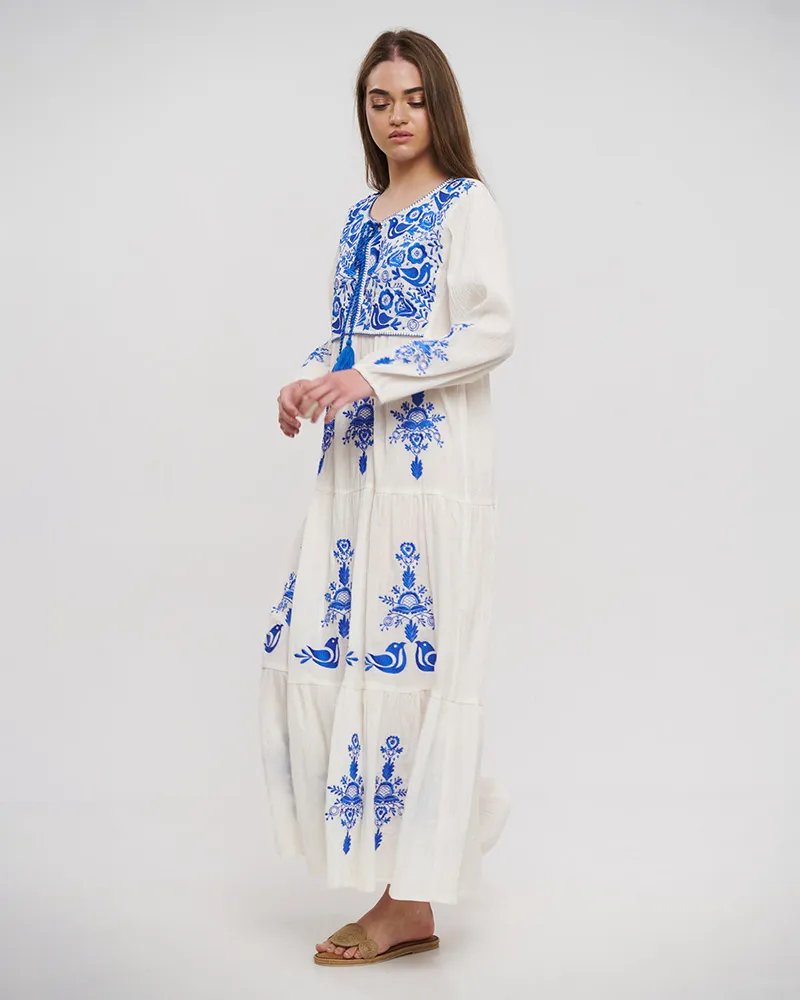 ΦΟΡΕΜΑ ΜΑΚΡY ME ΜΑΚΡΥ MANIKI ΣΕ ΛΕΥΚΟ ΧΡΩΜΑ ΜΕ ΜΠΛΕ ΚΕΝΤΗΜΑΤΑ ONE SIZE (100% COTTON)