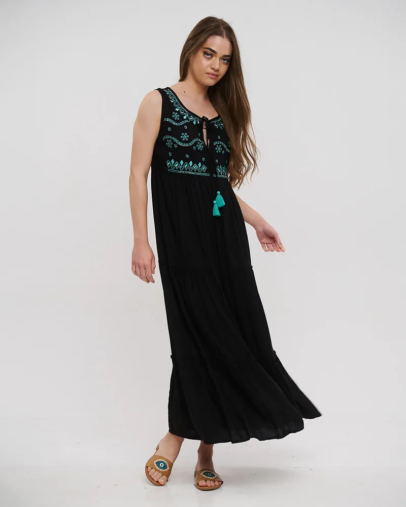 ΦΟΡΕΜΑ ΜΑΚΡΥ ΑΜΑΝΙΚΟ ΜΑΥΡΟ ΜΕ ΓΑΛΑΖΙΕΣ ΛΕΠΤΟΜΕΡΕΙΕΣ ONE SIZE (100%RAYON)