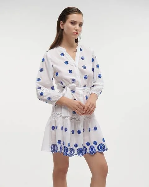 ΦΟΡΕΜΑ ΚΟΝΤΟ ΛΕΥΚΟ ΜΕ ΜΠΛΕ ΚΕΝΤΗΜΑΤΑ ONE SIZE (100% COTTON)