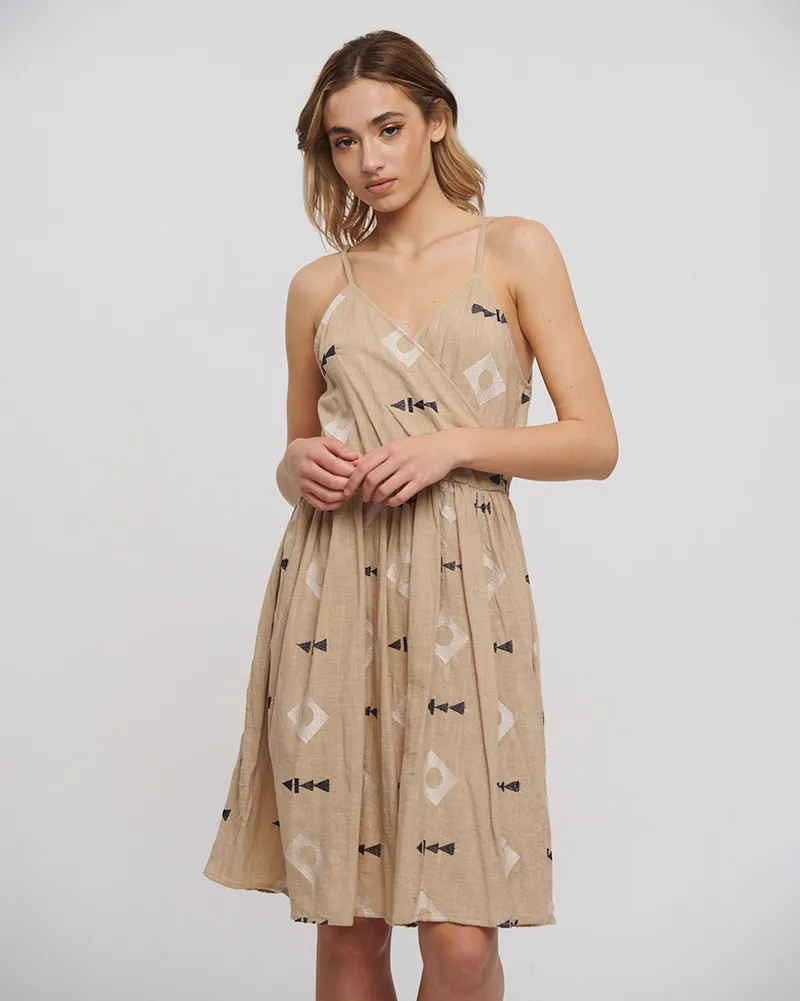 ΦΟΡΕΜΑ ΚΟΝΤΟ ΑΜΑΝΙΚΟ ΜΠΕΖ ΜΕ ΚΕΝΤΗΤΕΣ ΛΕΠΤΟΜΕΡΕΙΕΣ ONE SIZE ( 100% COTTON)