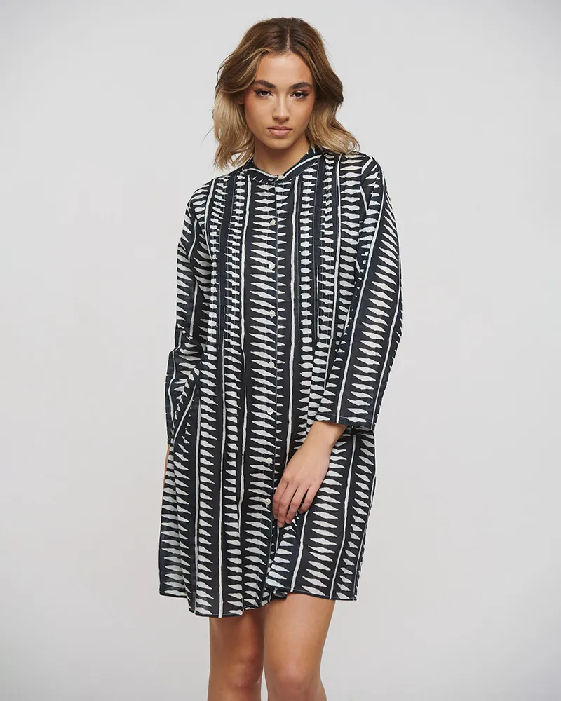 ΠΟΥΚΑΜΙΣΑ ΚΟΝΤΗ ΜΕ ΜΑΚΡΥ ΜΑΝΙΚΙ ΑΣΠΡΟΜΑΥΡΗ ONE SIZE (100% COTTON)