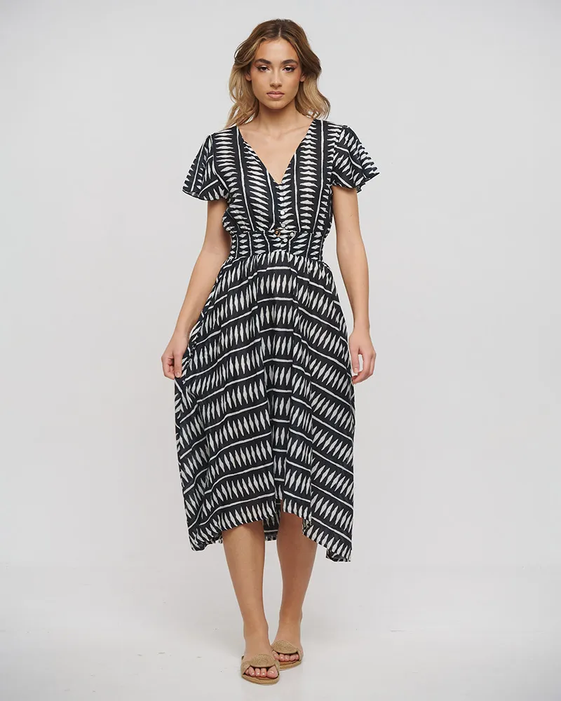 ΦΟΡΕΜΑ ΚΟΝΤΟ ΜΕ ΑΝΟΙΓΜΑ ΣΤΗ ΠΛΑΤΗ ΑΣΠΡΟΜΑΥΡΗ ONE SIZE (100% COTTON)